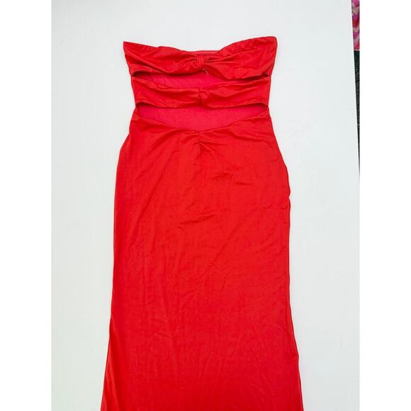 Peppermayo Dresses & Skirts - Peppermayo red tianna strpess maxi dress - size 8